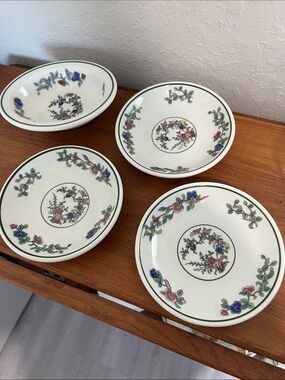 Buffalo &Scammelle’s VTG 4pc restaurant ware Same Pattern
